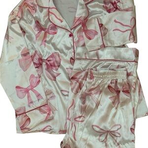 Elegant Pink Bow Pajama Set